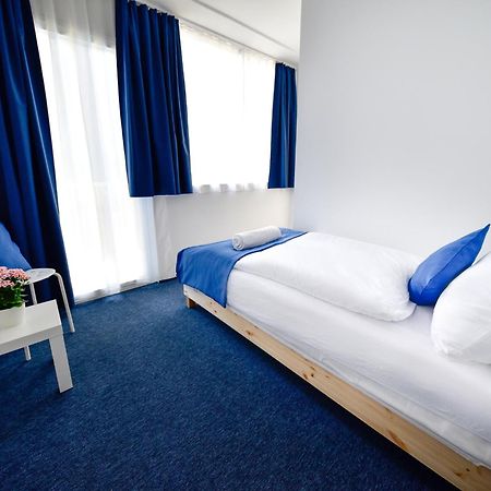 Zama Hotel Zamárdi Eksteriør billede