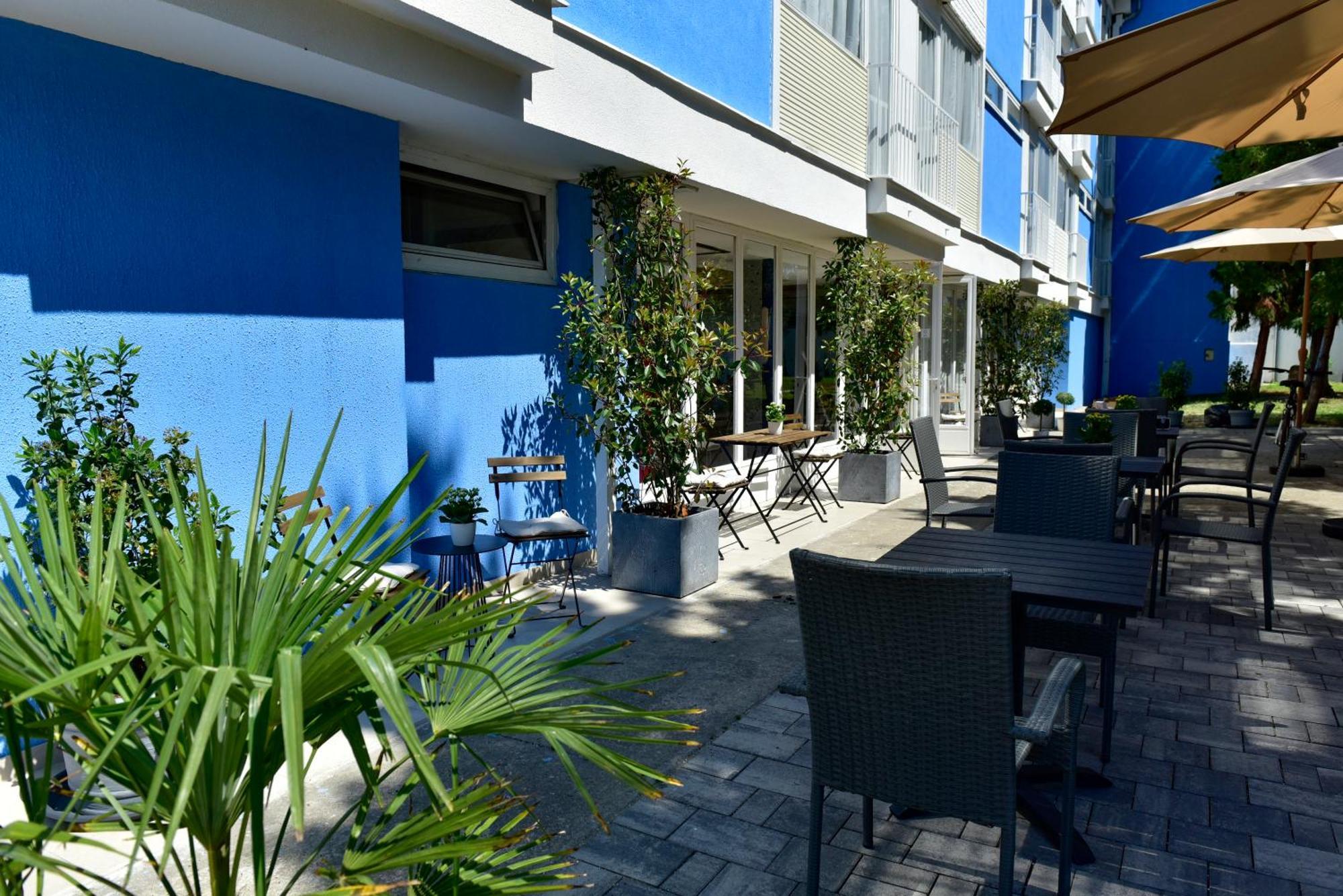 Zama Hotel Zamárdi Eksteriør billede