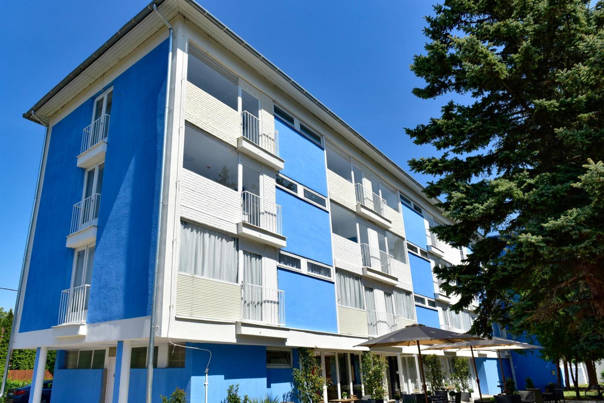 Zama Hotel Zamárdi Eksteriør billede
